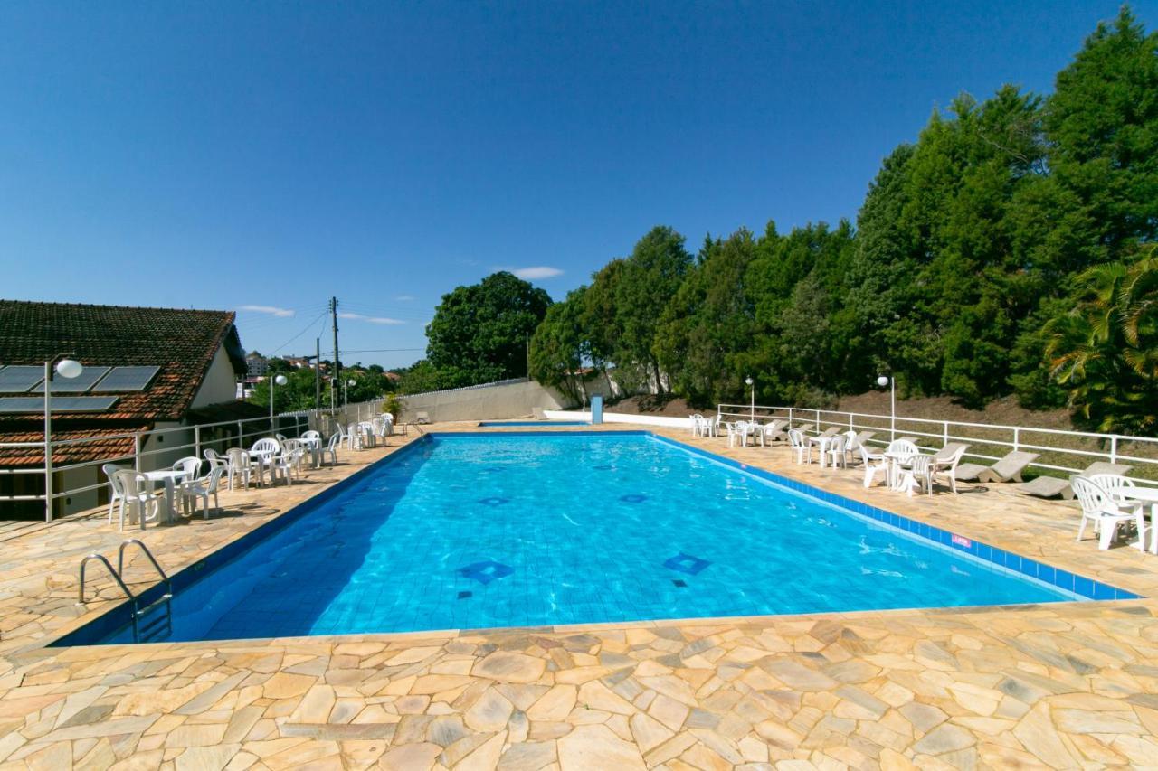 Avenida Charme Hotel Агуас-ди-Сан-Педру Экстерьер фото